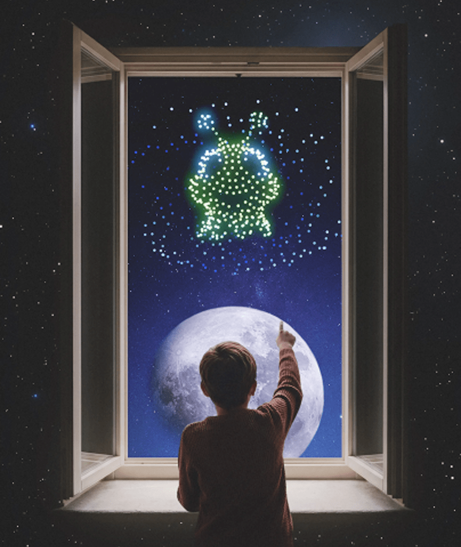 DroneArt: Space Chase